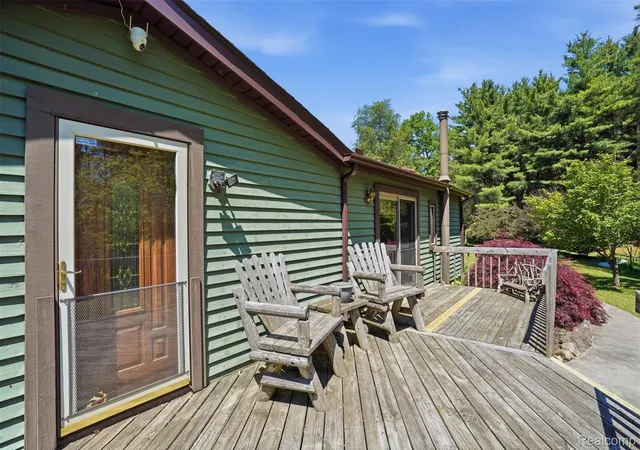 Photo 3 of Single family home for sale at 3167 Roods Lake Rd, Lapeer, MI 48446 | MLS# 20261045775 | Listing updated on 2026-08-02
