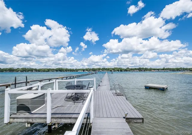 Photo 3 of Single family home for sale at 2100 N Channel Dr, Harsens Island, MI 48028 | MLS# 20261045785 | Listing updated on 2026-08-31