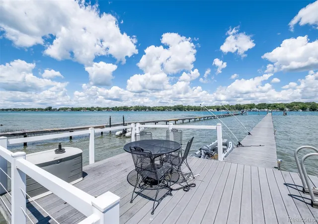 Photo 3 of Single family home for sale at 2100 N Channel Dr, Harsens Island, MI 48028 | MLS# 20261045785 | Listing updated on 2026-08-31