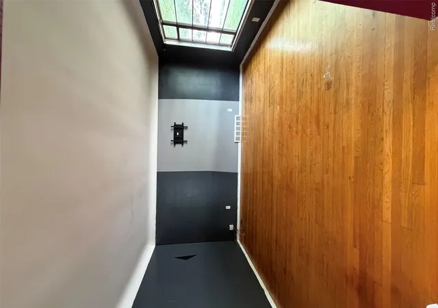 Photo 4 of Single family home for sale at 23750 Wildwood St, Oak Park, MI 48237 | MLS# 20261045791 | Listing updated on 2026-09-29
