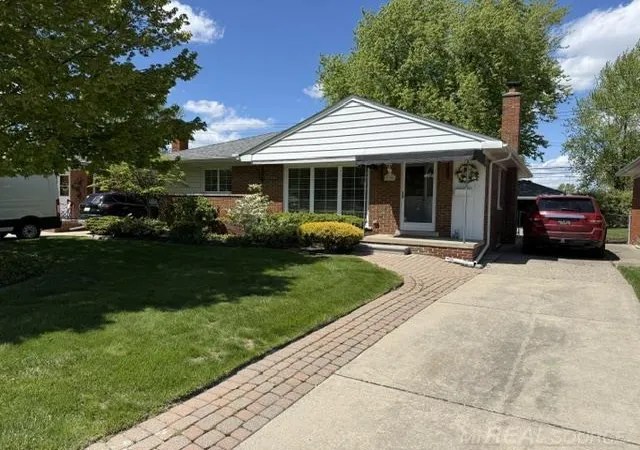 Photo 2 of Single family home for sale at 21209 Erben St, Saint Clair Shores, MI 48081 | MLS# 58050211785 | Listing updated on 2026-06-20