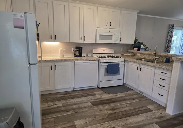 2nd image of 171 Aspen St Ne, Cedar Springs, MI 49319 | MLS# 72026030046