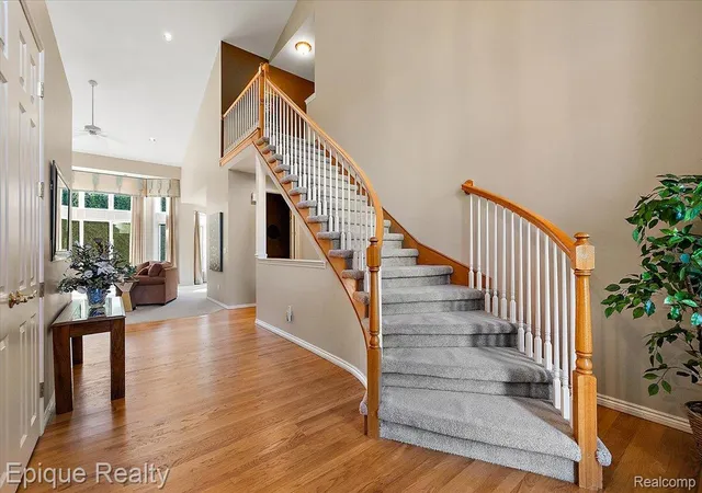 5th image of 5675 Golf Pointe Dr, Clarkston, MI 48348 | MLS# 20261045815