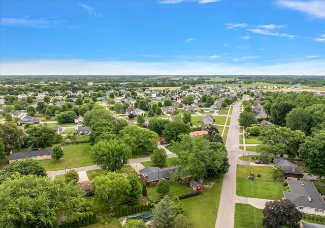 41st image of 5866 Ponderosa Dr, Stevensville, MI 49127 | MLS# 69026030049