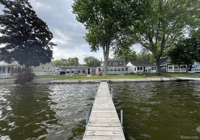 3rd image of 1138 Lakeview Dr, Lake Odessa, MI 48849 | MLS# 20261045819