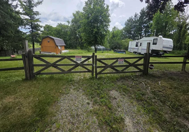 1st image of 6591 S Tripp Rd, Osseo, MI 49266 | MLS# 56050211797