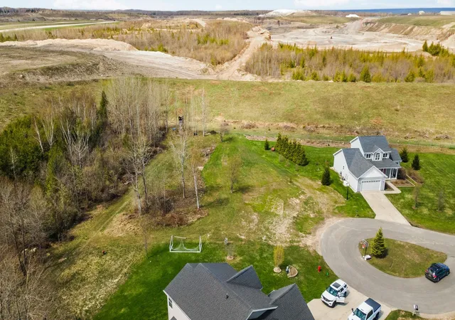 Homes for sale in Charlevoix Township Charlevoix, MI | Unit 15 Applewood Dr, Charlevoix Township Charlevoix, MI 49720 | MLS# 78080069852