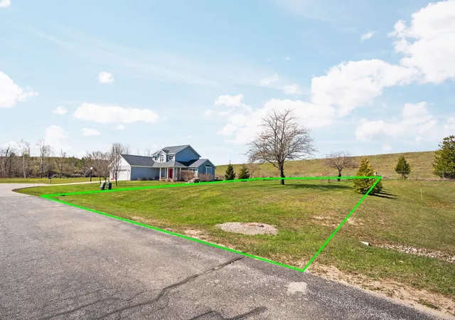 Homes for sale in Charlevoix Township Charlevoix, MI | Unit 17 Applewood Dr, Charlevoix Township Charlevoix, MI 49720 | MLS# 78080069851