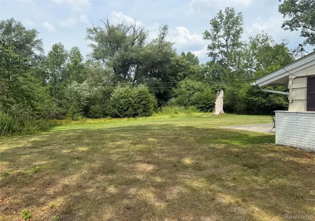 Photo 2 of Land for sale at 3637 Shallow Brk Dr, Bloomfield Hills, MI 48302 | MLS# 20261045848 | Listing updated on 2026-08-13