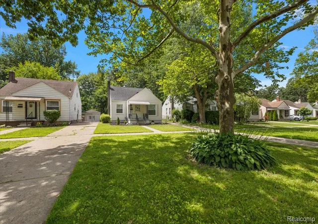 Photo 3 of Single family home for sale at 2155 E 8 Mile Rd, Grosse Pointe Woods, MI 48236 | MLS# 20261045903 | Listing updated on 2026-07-14