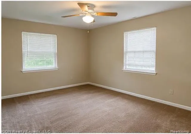 Photo 13 of Single family home for sale at 5028 Pheasant Rd, Waterford, MI 48327 | MLS# 20261045905 | Listing updated on 2026-09-14