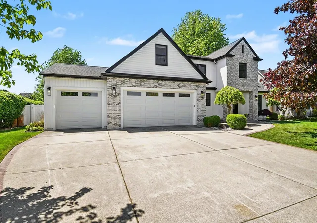 2nd image of 6715 Deer Run Trail Trail, Saginaw, MI 48603 | MLS# 61050211825
