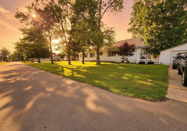 56th image of 801 Concord Blvd, Jackson, MI 49202 | MLS# 81026030138