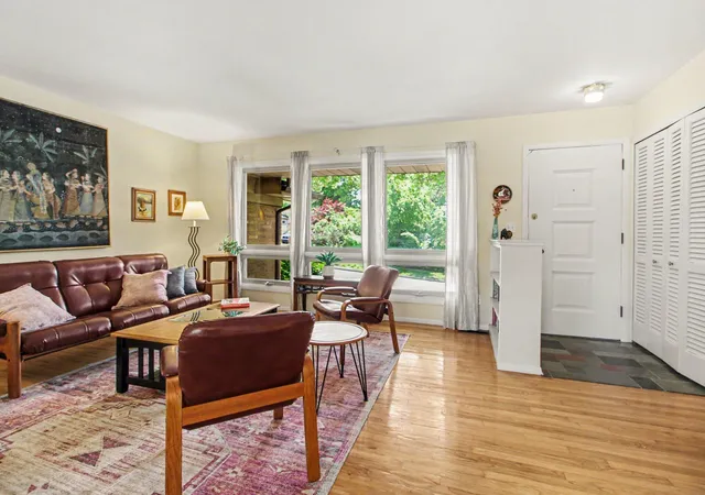 Photo 3 of Single family home for sale at 2230 Manchester Rd, Ann Arbor, MI 48104 | MLS# 81026030144 | Listing updated on 2026-06-22