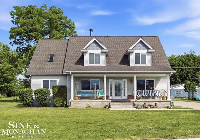 Photo 3 of Single family home for sale at 2300 S Channel Dr, Harsens Island, MI 48028 | MLS# 58050211832 | Listing updated on 2026-08-28