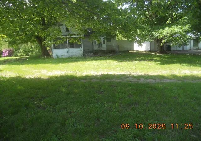 Homes for sale in Clyde Township Allegan, MI | 5616 118Th Ave, Clyde Township Allegan, MI 49408 | MLS# 65026030180
