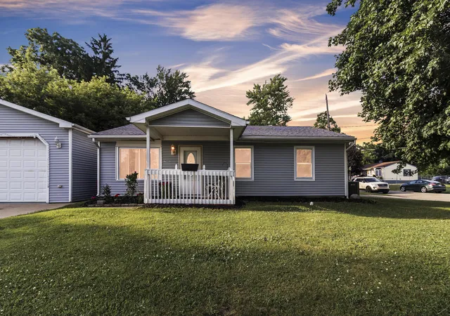 1st image of 500 W Jolly Rd, Lansing, MI 48910 | MLS# 81026030192