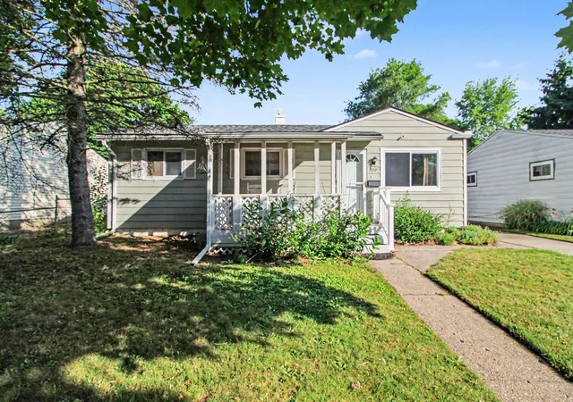 Homes for sale in Ypsilanti Charter Township Washtenaw, MI | 1307 Fall River Rd, Ypsilanti Charter Township Washtenaw, MI 48198 | MLS# 81026030206
