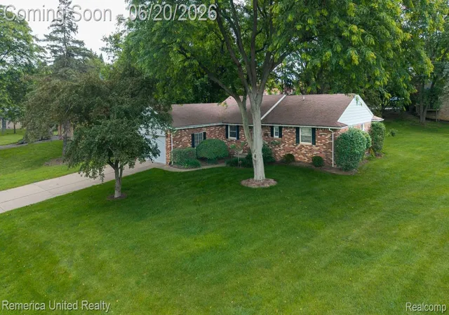 Photo 1 of Single family home for sale at 2223 Strader Dr, West Bloomfield, MI 48324 | MLS# 20261045995 | Listing updated on 2026-06-20