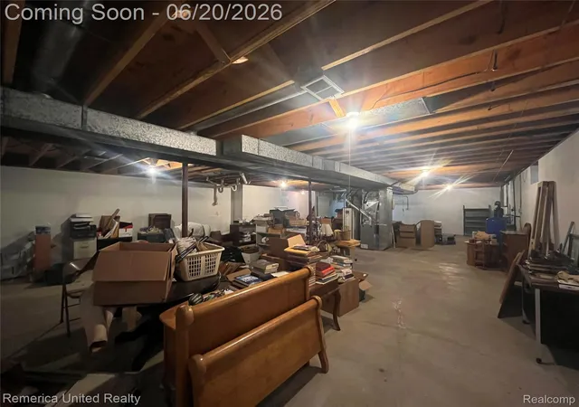 Photo 30 of Single family home for sale at 2223 Strader Dr, West Bloomfield, MI 48324 | MLS# 20261045995 | Listing updated on 2026-06-20