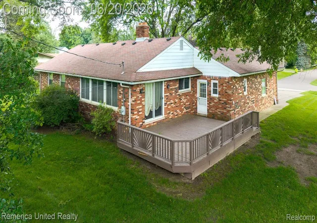 Photo 3 of Single family home for sale at 2223 Strader Dr, West Bloomfield, MI 48324 | MLS# 20261045995 | Listing updated on 2026-06-20