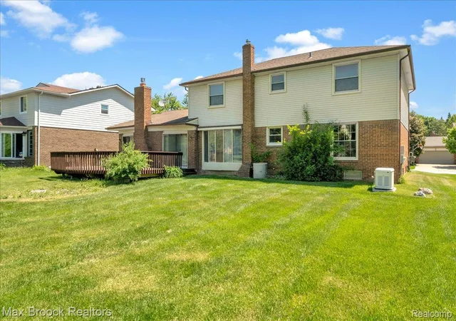 44th image of 217 Stonetree Cir, Rochester Hills, MI 48309 | MLS# 20261046019