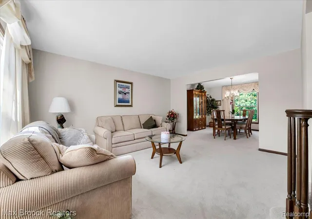5th image of 217 Stonetree Cir, Rochester Hills, MI 48309 | MLS# 20261046019
