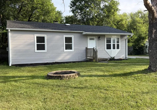 Photo 1 of Sale Pending at 216 Ardmoor Dr, Battle Creek, MI 49037 | MLS# 64026030225 | Listing updated on 2026-08-03