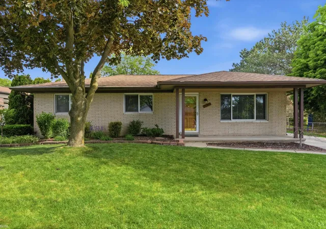 Photo 1 of Single family home for sale at 2497 Avalon Dr, Troy, MI 48083 | MLS# 58050211887 | Listing updated on 2026-06-18