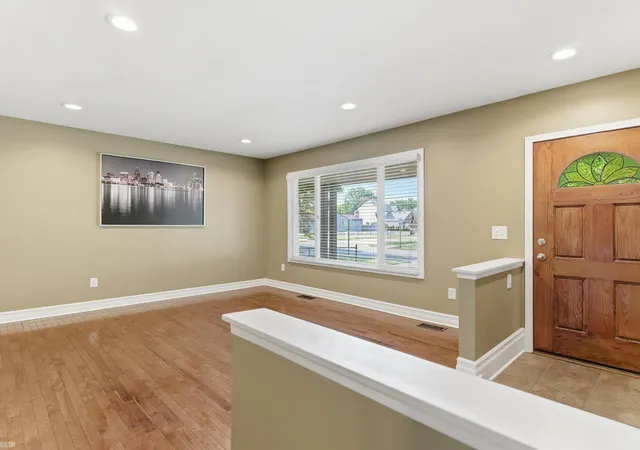 Photo 2 of Single family home for sale at 2497 Avalon Dr, Troy, MI 48083 | MLS# 58050211887 | Listing updated on 2026-06-18