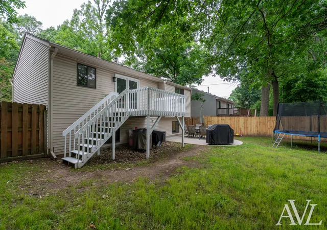 32nd image of 1344 Gladstone Dr Se, Grand Rapids, MI 49506 | MLS# 65026030256