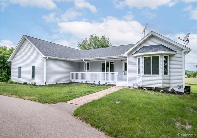 Photo 2 of Single family home for sale at 14346 Jerusalem Rd, Chelsea, MI 48118 | MLS# 20261046078 | Listing updated on 2026-09-16