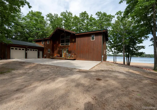4th image of 2300 Bliss Ln, National City, MI 48748 | MLS# 20261046079