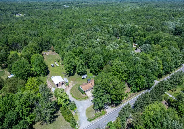 1st image of 3570 E Sternberg Rd, Fruitport, MI 49415 | MLS# 71026030283