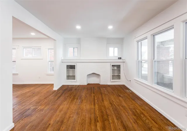 Photo 3 of Multi family home for sale at 18306 Stoepel St, Detroit, MI 48221 | MLS# 20261046087 | Listing updated on 2026-08-12