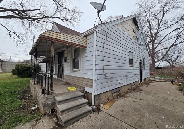 Photo 3 of Single family home for sale at 8616 Mark Twain St, Detroit, MI 48228 | MLS# 20261046096 | Listing updated on 2026-07-21