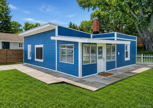 1st image of 95 N Hulbert St, White Lake, MI 48386 | MLS# 20261046108