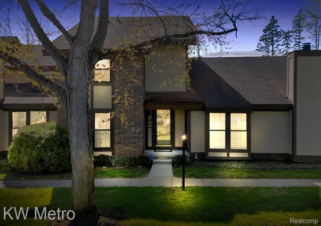 Homes for sale in Southfield City Oakland, MI | 25333 Greenbrooke Dr, Southfield City Oakland, MI 48033 | MLS# 20261046110