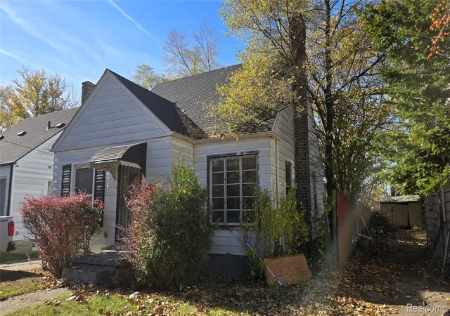 Photo 3 of Single family home for sale at 20553 Strasburg St, Detroit, MI 48205 | MLS# 20261046158 | Listing updated on 2026-07-21