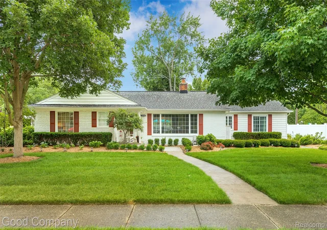 1st image of 32291 Verona Cir, Beverly Hills, MI 48025 | MLS# 20261046173