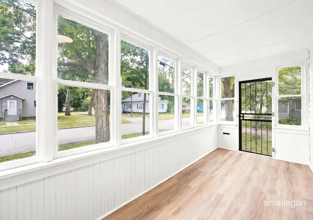 Photo 2 of Single family home for sale at 1346 5th Street, Muskegon, MI 49441 | MLS# 65026030358 | Listing updated on 2026-09-10