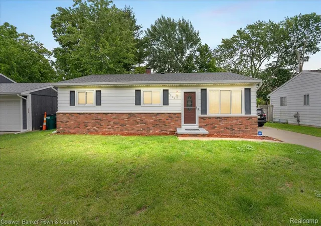 Photo 1 of Single family home for sale at 5309 Granger Dr, Lansing, MI 48911 | MLS# 20261046225 | Listing updated on 2026-06-19