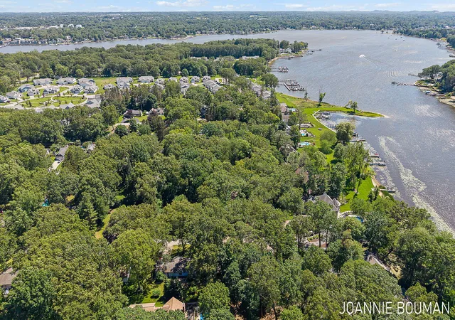 Homes for sale in Park Township Ottawa, MI | 792 Pine Bay Ave, Park Township Ottawa, MI 49424 | MLS# 71026030402