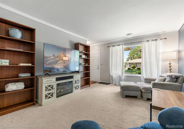 Photo 4 of Single family home for sale at 20200 Shores St, Saint Clair Shores, MI 48080 | MLS# 20261046237 | Listing updated on 2026-09-16