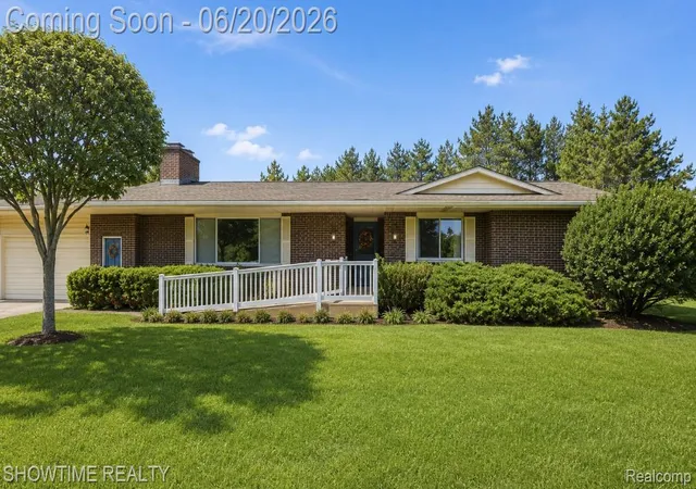 Homes for sale in Lapeer Township Lapeer, MI | 1661 Madeline Dr, Lapeer Township Lapeer, MI 48446 | MLS# 20261046238