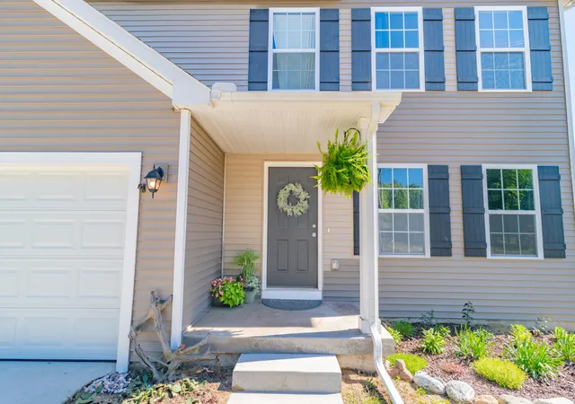 2nd image of 25091 Front Ave, Mattawan, MI 49071 | MLS# 66026030424