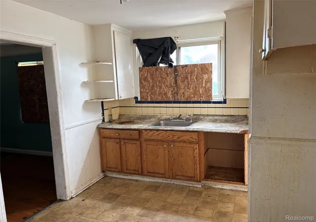 Photo 2 of Single family home for sale at 11316 College St, Detroit, MI 48205 | MLS# 20261046241 | Listing updated on 2026-09-17