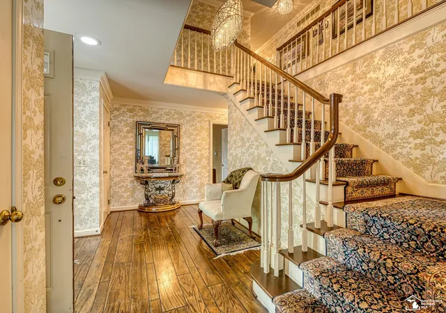 4th image of 1065 Hollywood Dr, Monroe, MI 48162 | MLS# 57050211952