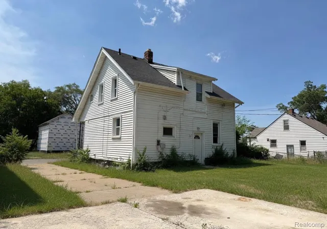 Photo 3 of Single family home for sale at 16856 San Juan Dr, Detroit, MI 48221 | MLS# 20261046260 | Listing updated on 2026-07-21