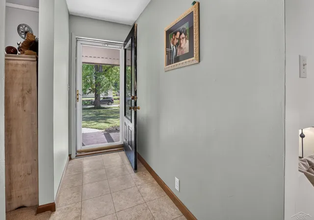 Photo 3 of Single family home for sale at 2112 Hillgrove Pkwy, Midland, MI 48642 | MLS# 61050211957 | Listing updated on 2026-06-19